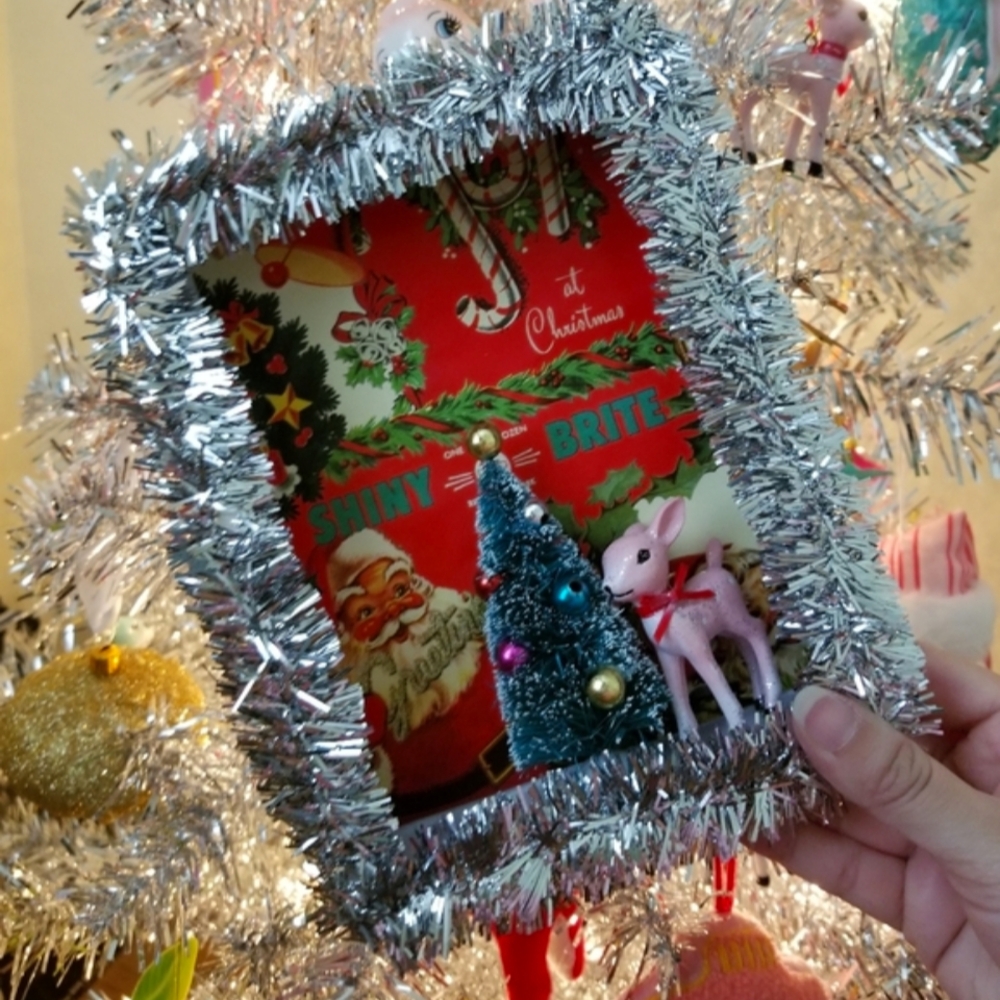 ❗Retro Shiny Brite Holiday Tinsel Shadow Box❗